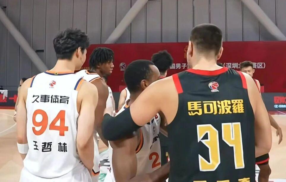 星空体育-CBA连连爆冷！上海不敌深圳，辽宁山西完败，北京广厦险险过关！