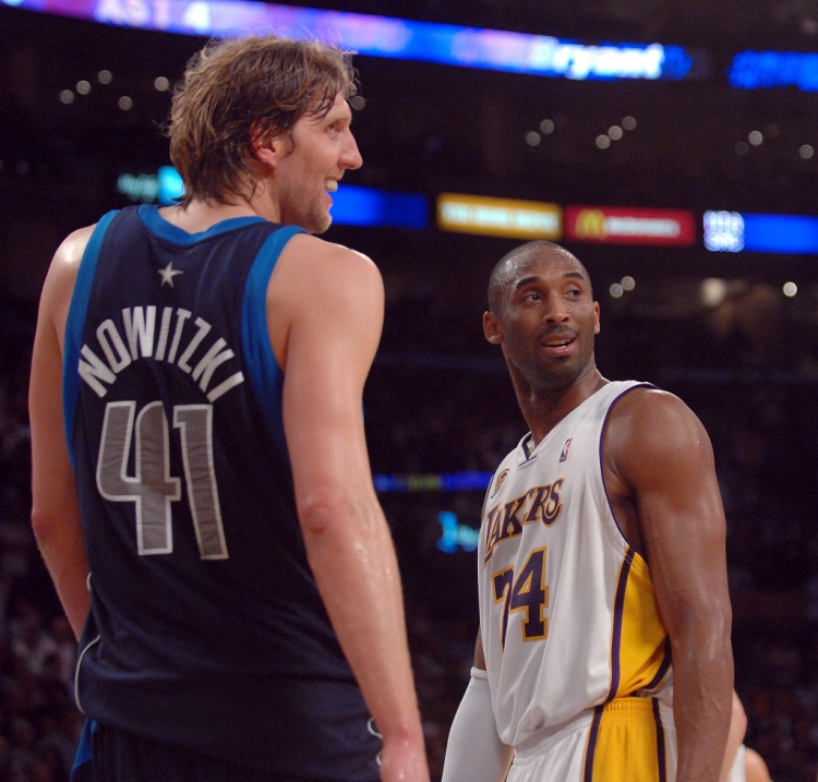 星空体育平台-库班：德克说可以交易他 他也会拿自己换科比！但我全都要！